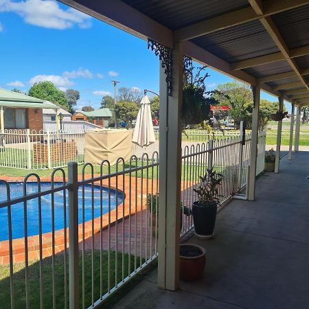 Regency Court Motel Cobram Buitenkant foto